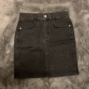 Short black jeans skirt